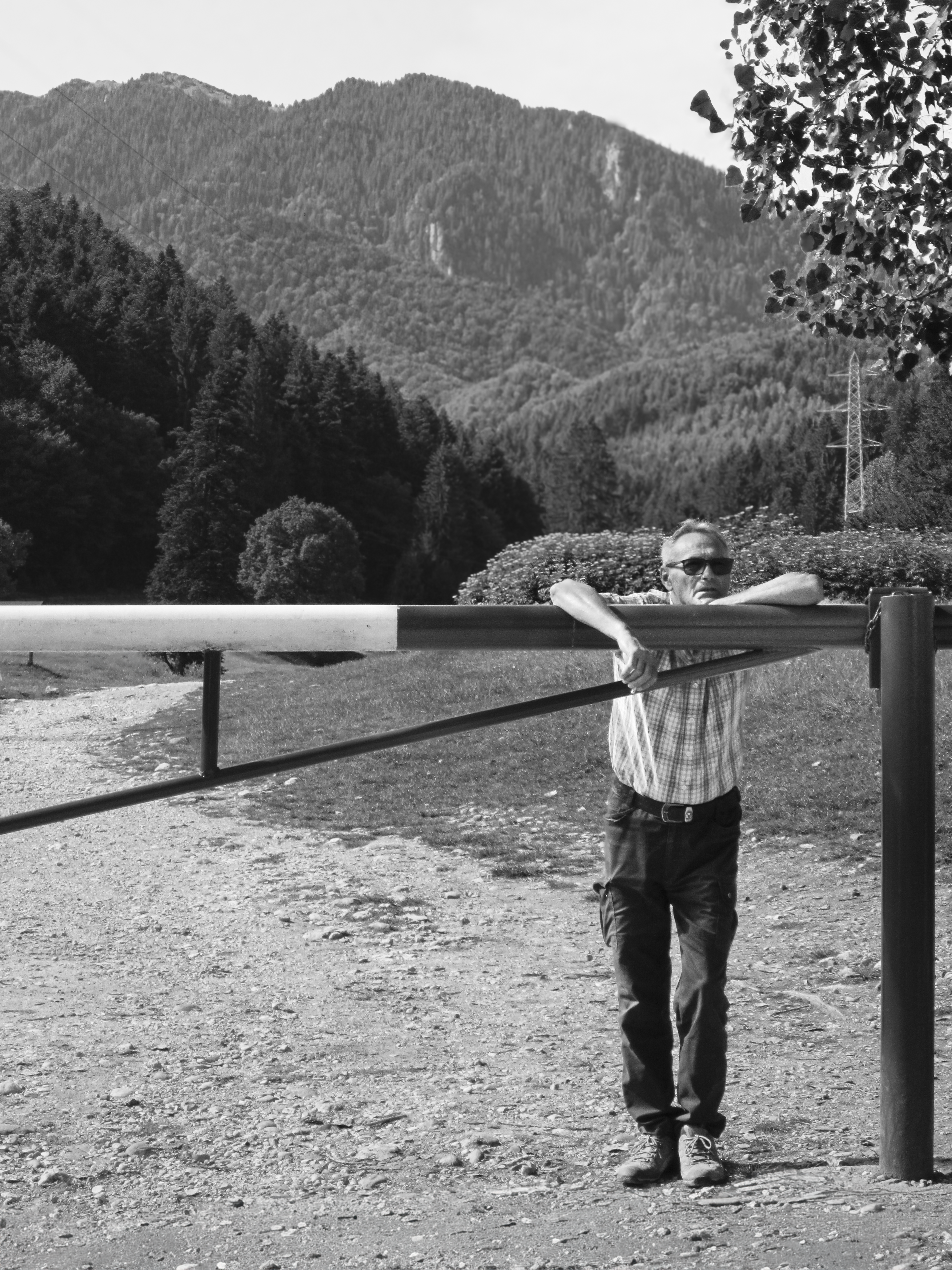 between silence and distance